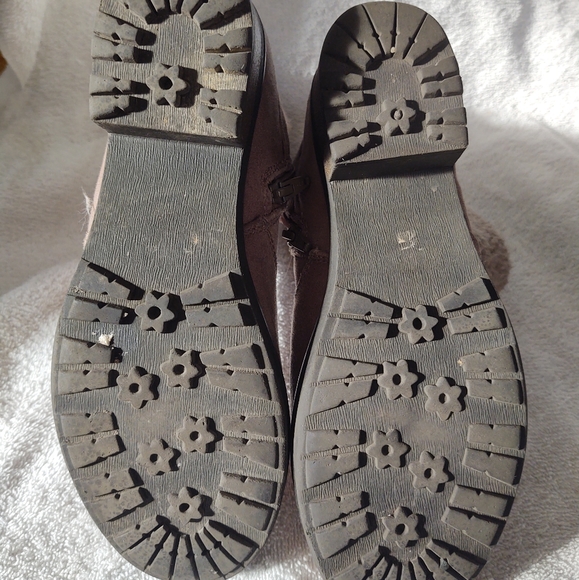 ⏰White Mountain women's boots size 7.5 (T9) - Picture 6 of 6